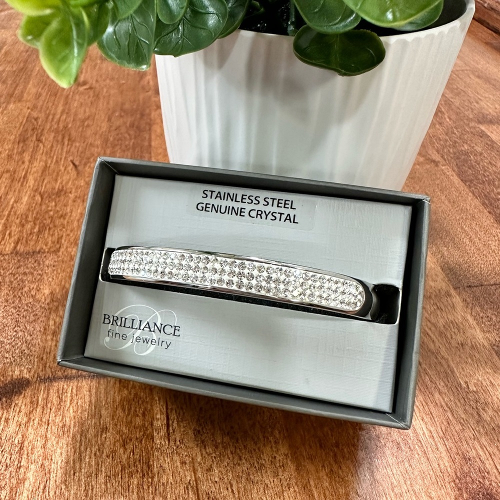 🆕 Stainless Steel Bangle